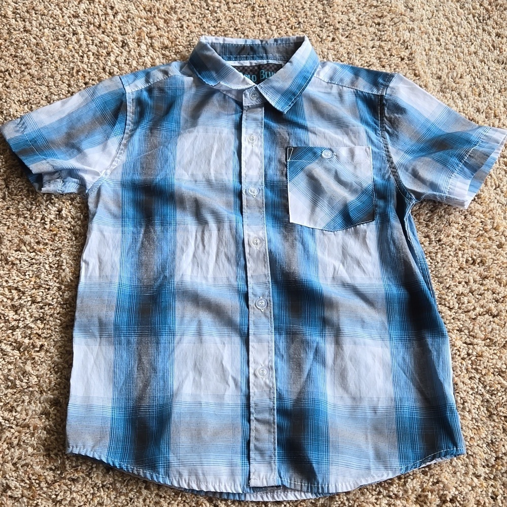 Bold Blue, short sleeve button down,  like new, size 6